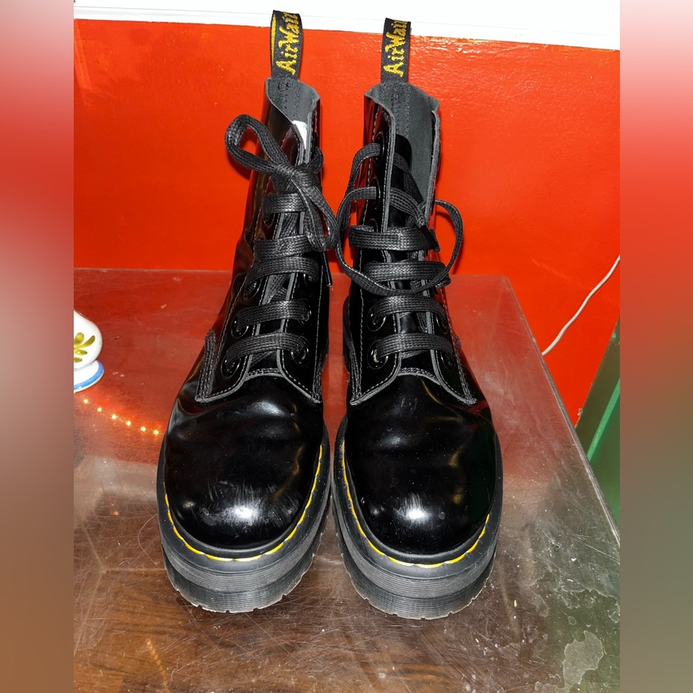 Dr. Martens Boots Women's 10 Black Molly Seven-eye Lace - Up